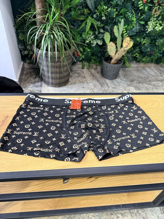 Boxeri Lv x Supreme