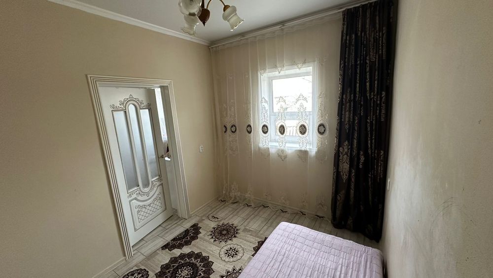 Продам два дома на одном участке,