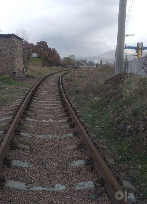 Прадажа земля с веткой