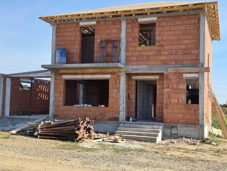 Casă de vânzare SUCEAVA Burdujeni Str.TRAIAN POPOVICI  SUCEAVA