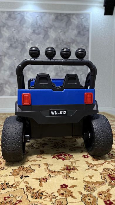 Продам электро автомобиль