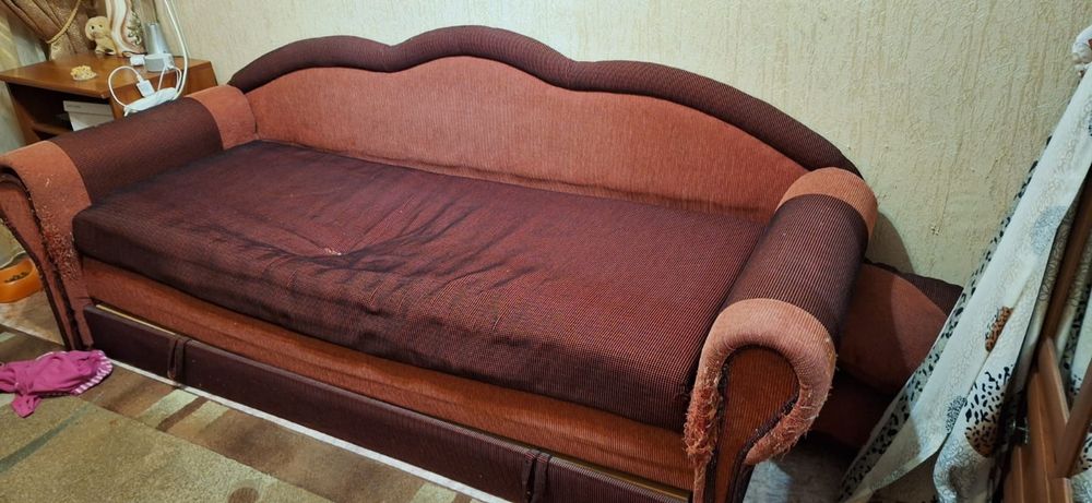 Диван даром, самовывоз Север