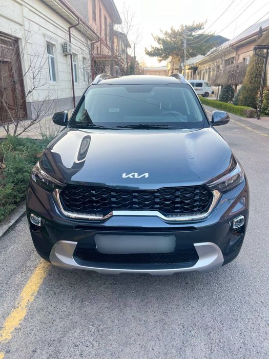 KIA Sonet FULL, 3000 км, почти новая, рассрочка без банка