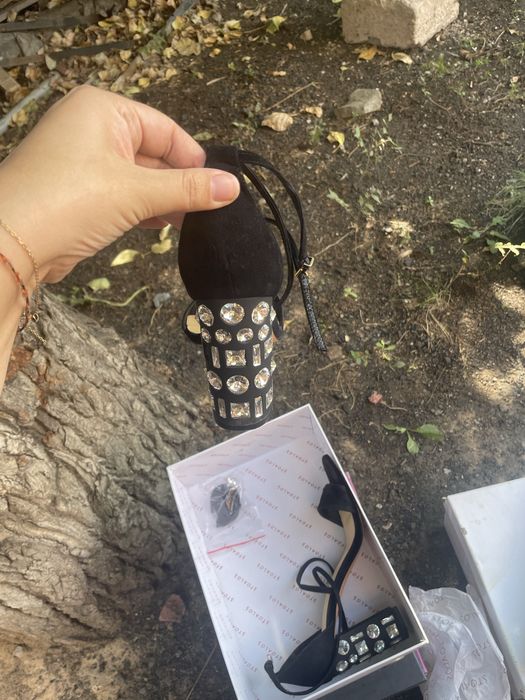 Продам босонжки