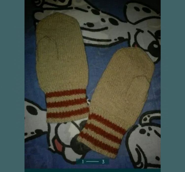 Варежки шерстяные