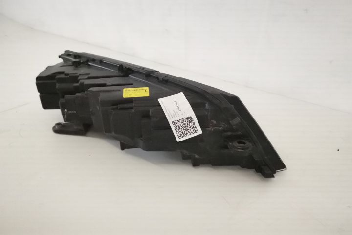 Фар Ляв Оригинален Лед Авариран Шкода Октавия 3 [фейслифт] Ляв преден