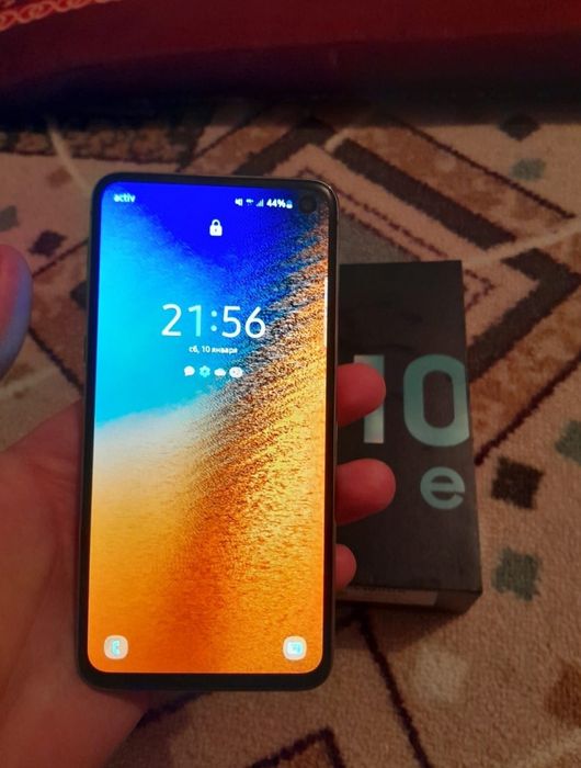 Samsung S10e 6/128gb