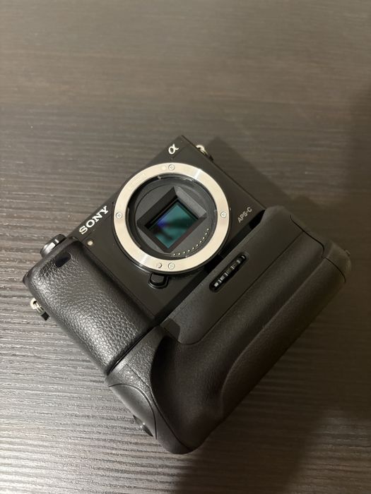 Aparat foto sony a6000 body