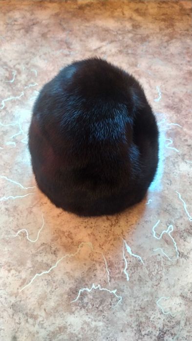 Продам шапки норковые