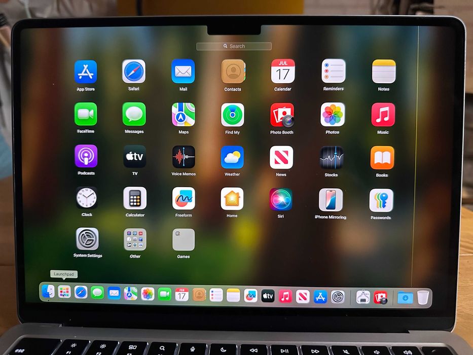 Apple Macbook AIR A3240 - M4 24GB / 512 GB 13 инча 2025 г MDM !!