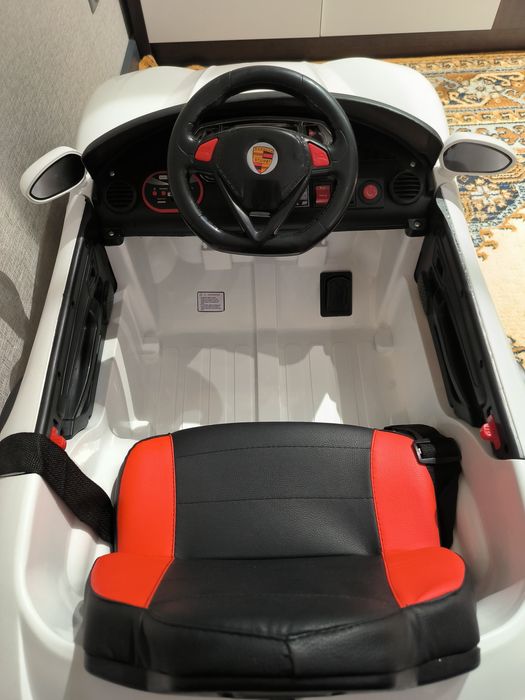 Детский электромобиль