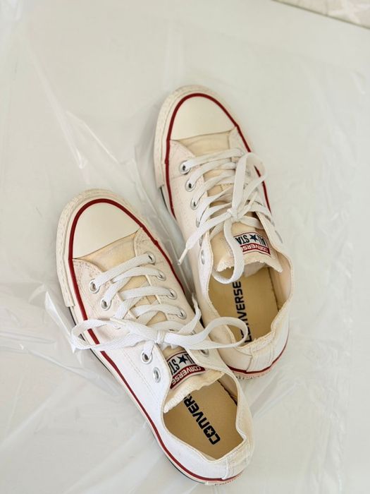 Продам конверсы унисекс