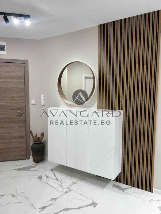 Продава се Тристаен апартамент в Пловдив, Център - 100 кв.м за 1690 €/кв.м - Снимка #8