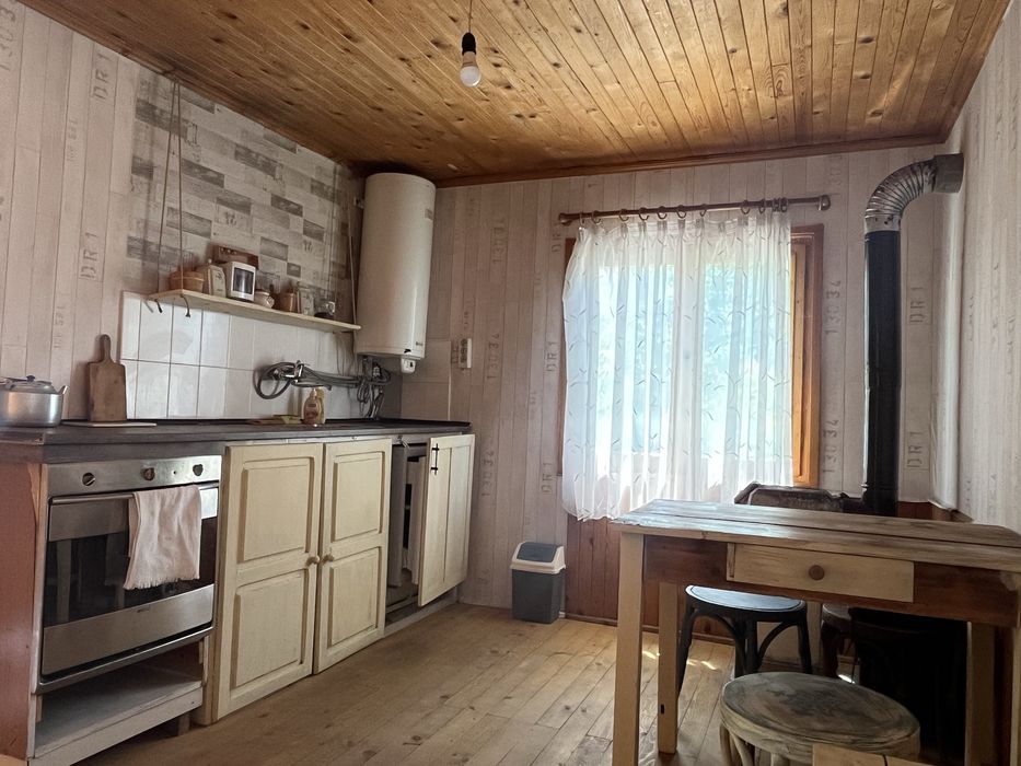 Малка къщичка в гр. Долна баня