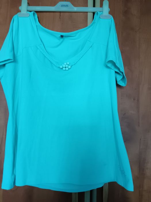 Vând Bluza Dama Mărimea XL
