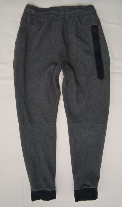 Nike Tech Fleece Sweatpants оригинално долнище ръст 147-158см Найк