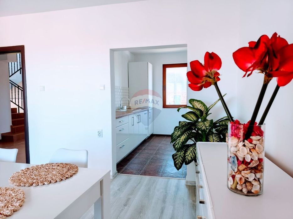 Продава се Къща в с. Царичино, Област Добрич - 267 кв.м за 581 €/кв.м - Снимка #9