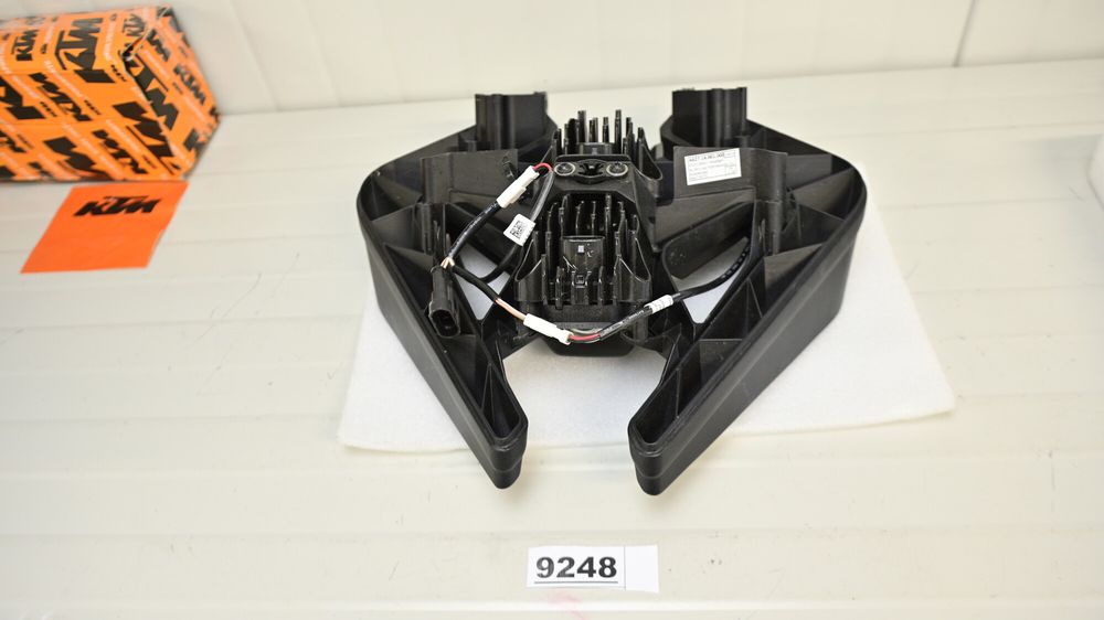 KTM 1390 Super Duke GT 2025 Far