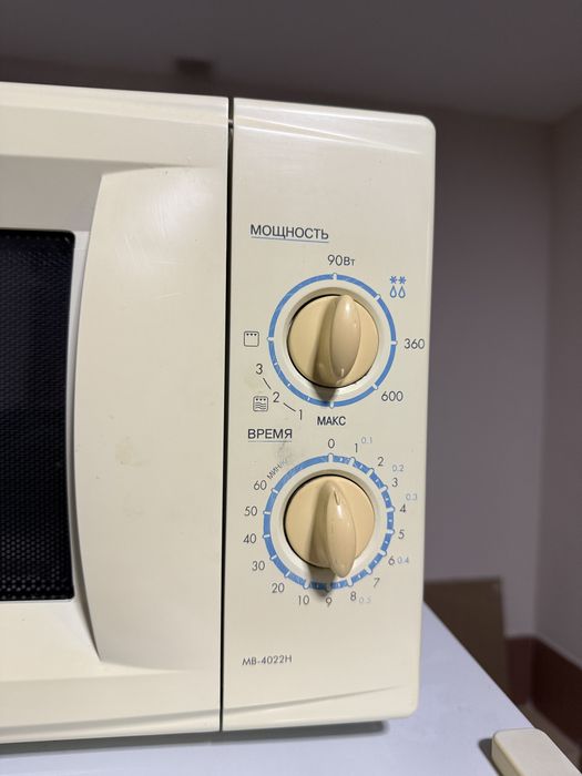 Микроволновка LG