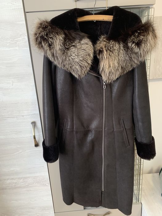 Vand palton de piele si blana naturala