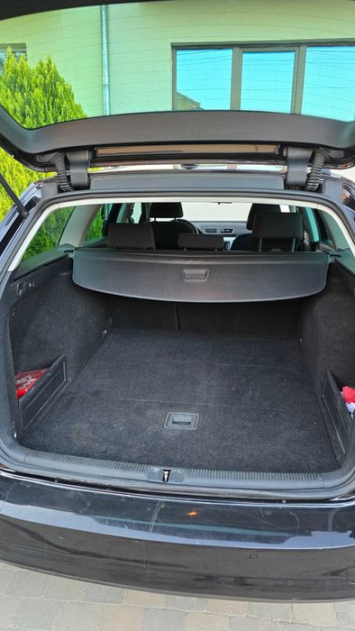 VOLKSWAGEN Passat 2011 — imagine 14