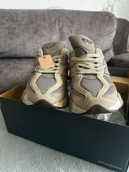 New Balance 9060