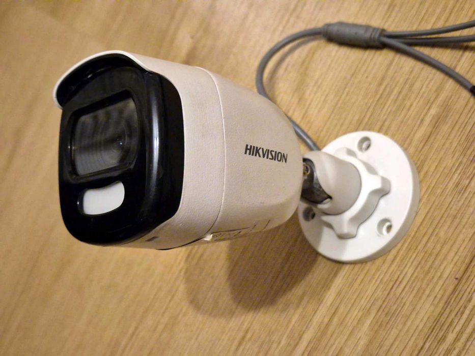 Camera supraveghere HikVision 5MP ColorVu