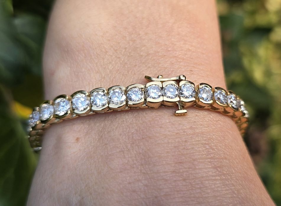 Brățară de aur galben cu diamante naturale 10,92ct,  25,49 grame aur