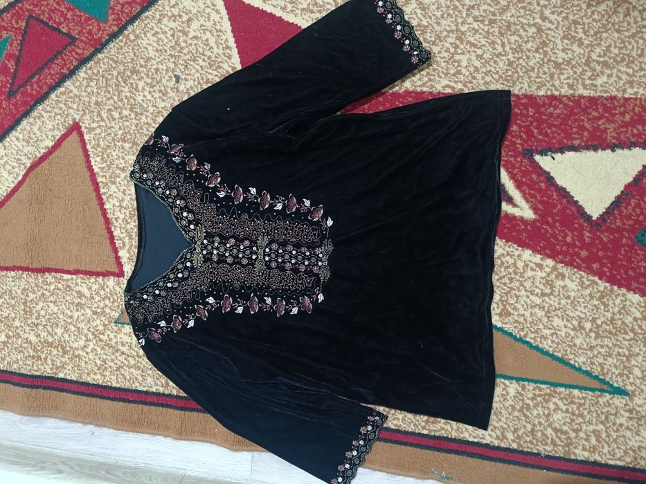 Продам кофты по 1000 тенге.