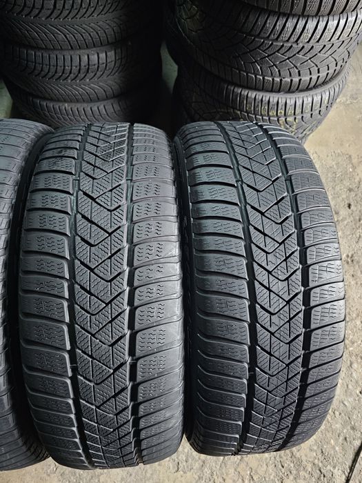 4 anvelope iarna 245 50 19 Pirelli Runflat 2021