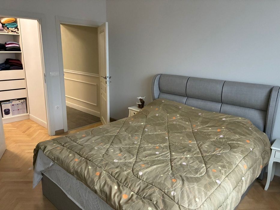 Дава се под наем Четиристаен апартамент в Плевен, Широк център - 96 кв.м за 249368.07 € - Снимка #13