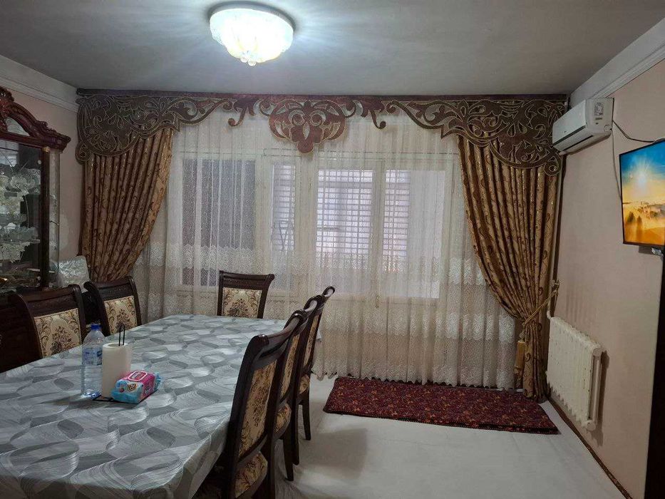 Олмазор тумани, "Медгородок"да 3 хонали квартира сотилади.