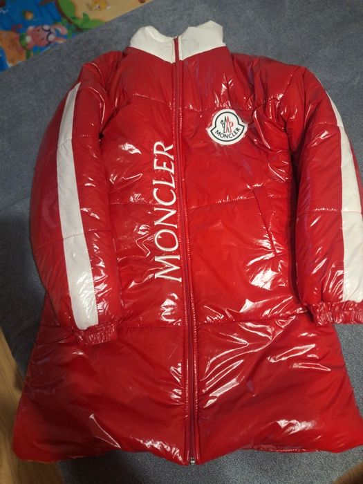Дамско зимно яке Moncler