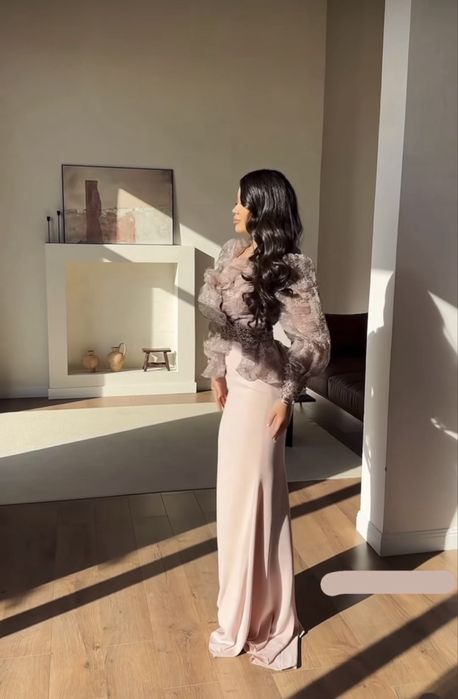 Продам элегантное платье