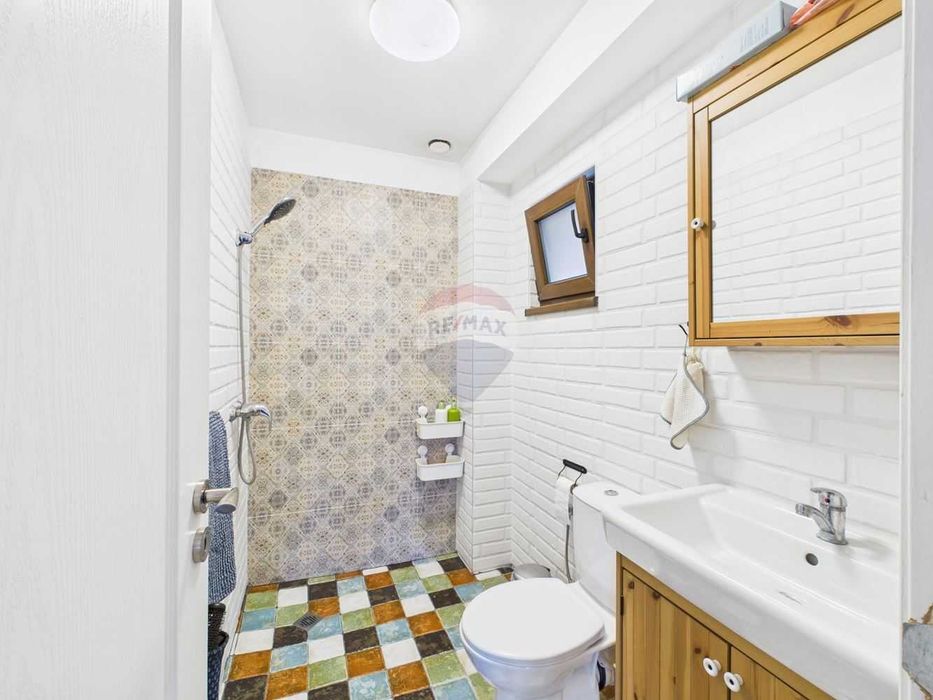 Продава се Къща в Варна, Виница - 260 кв.м за 1332 €/кв.м - Снимка #19