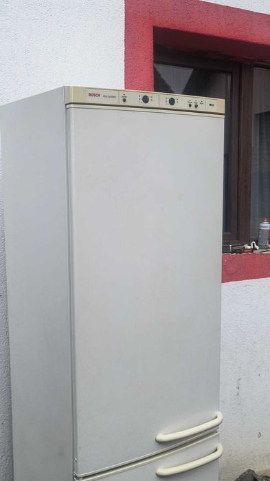 Combina frigorifica/ urgent
