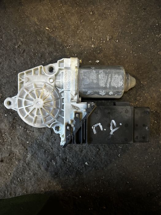 Моторчета за стъклоповдигачи VW Golf 4