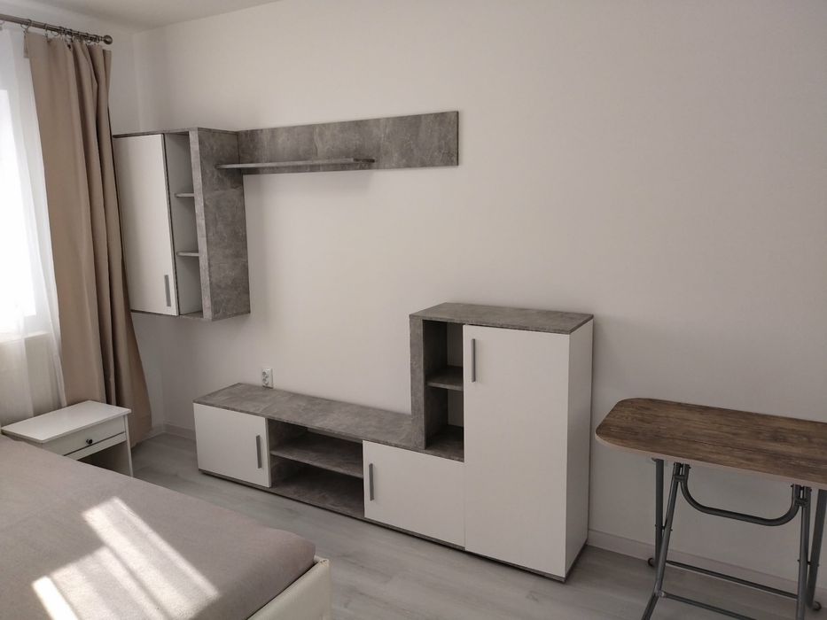 Inchiriez apartament cu o camera