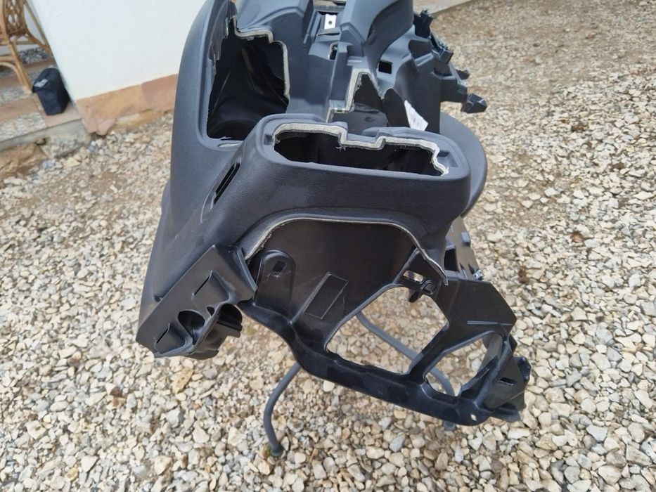 Табло Volvo XC40