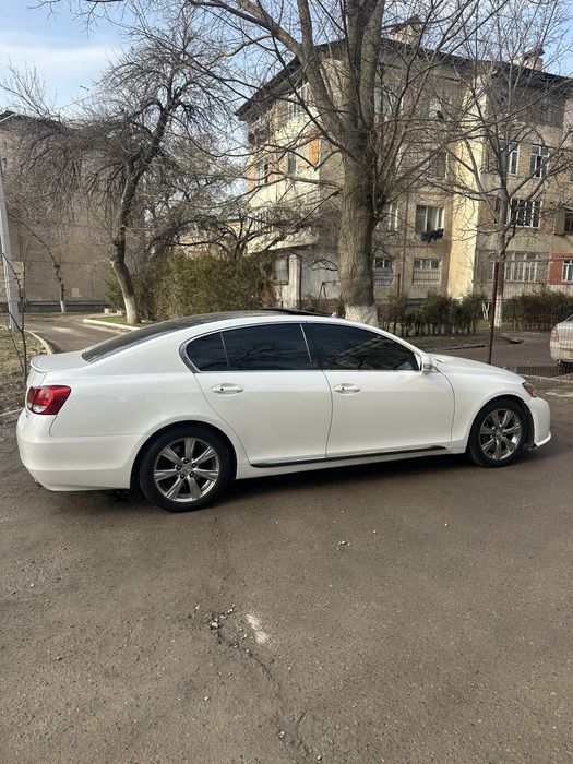 Lexus 2008 yil GS300