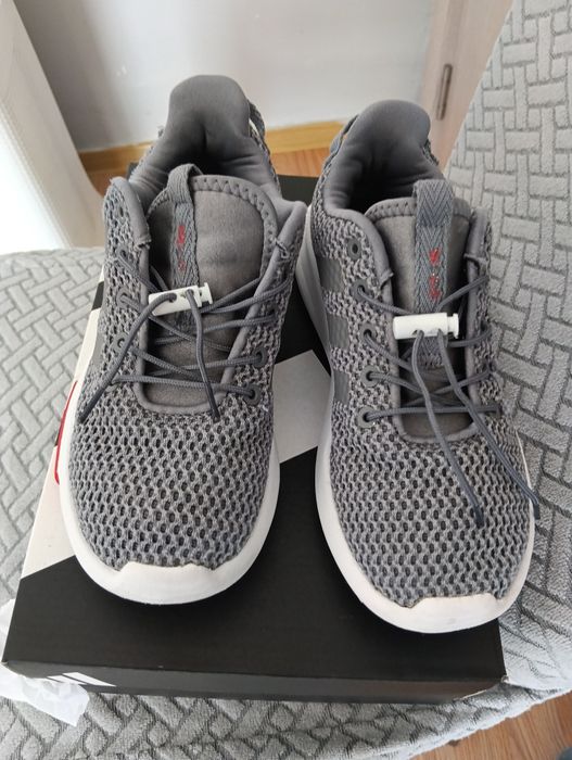 Adidas маратонки 33н.