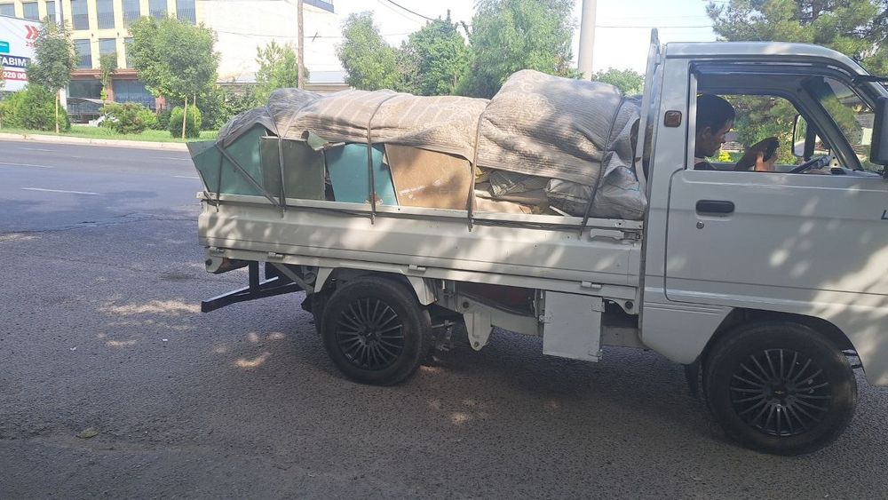 Вивоз мусора на ЛАБО  Musor olib ketish xizmati bor.