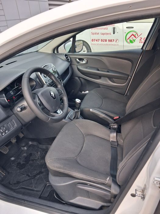 Inchiriez Renault Clio 1.2 Benzina 2018
