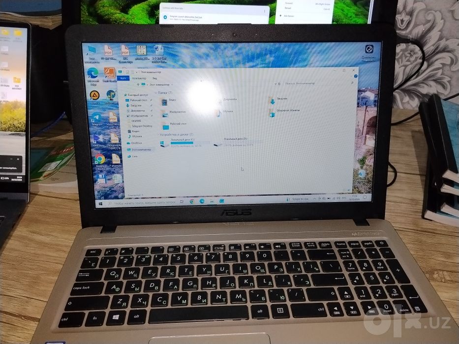 Asus noutbuk sotiladi
