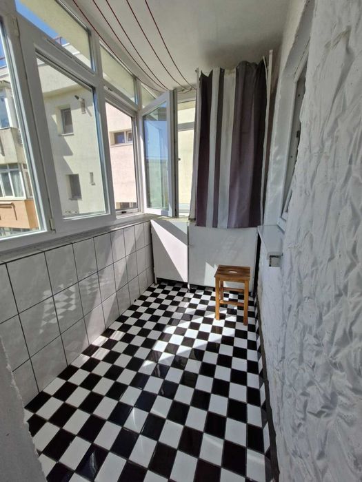 Inchiriere apartament 2 camere zona Aviatiei, str. Aripilor, parcare