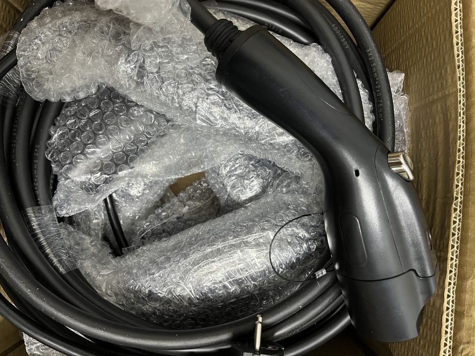 Зарядка для электромобиля byd 16A 3.5 квт