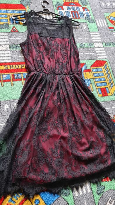 Рокли на ниски цени