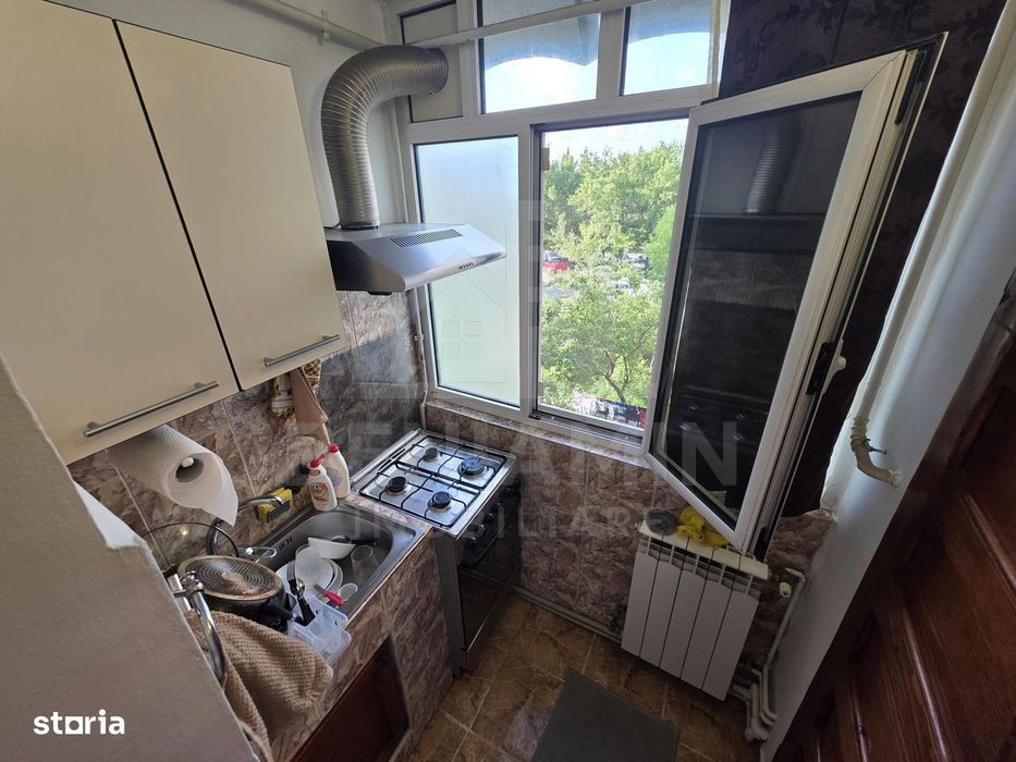 2 camere - etaj 2 - 55mp - centrala termica - invesitie - Craiovita