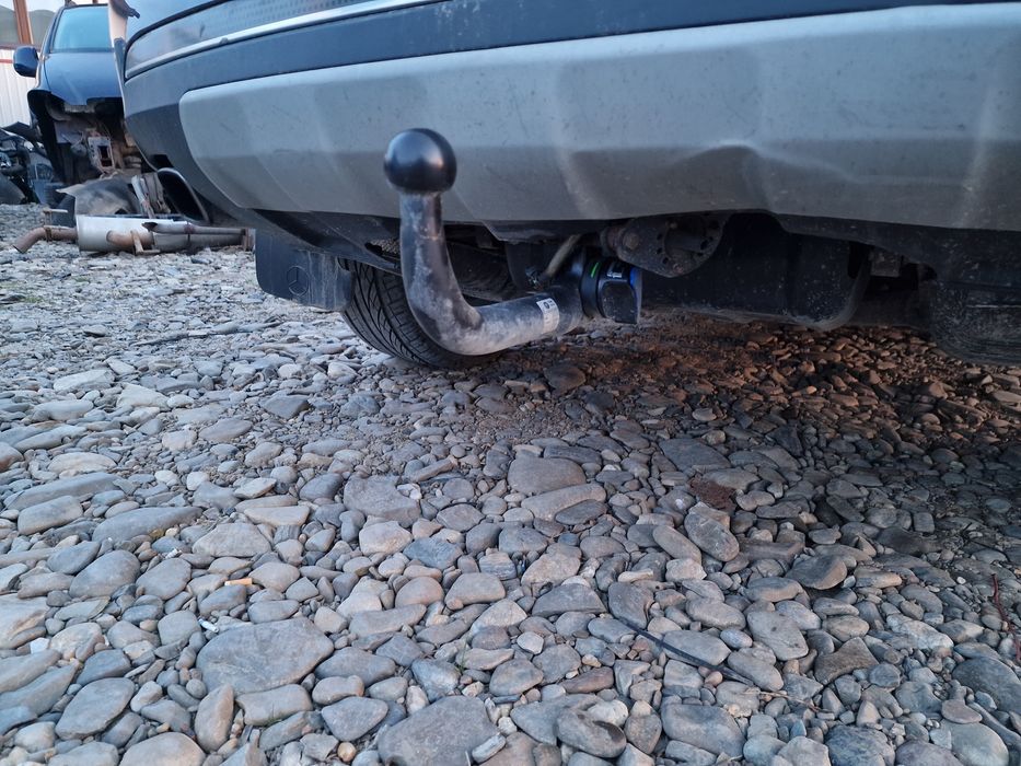 Bară față capota tragher far mercedes ml w164