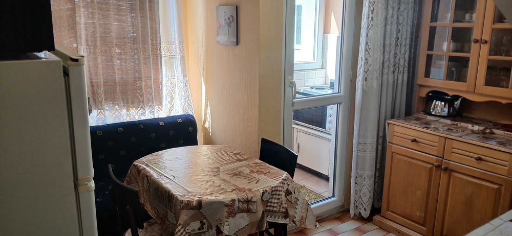 2-стаен под наем-Салито,280 €